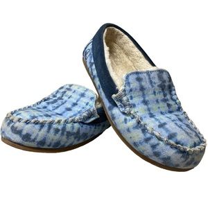 Lands’ End Kids Moccasin Slippers